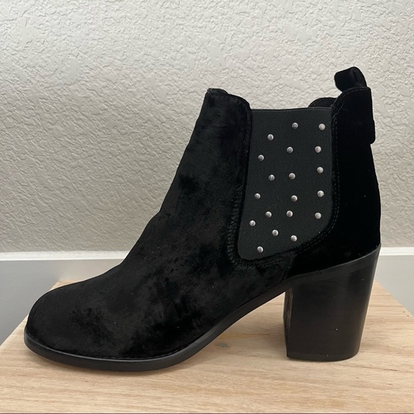 Musse & Cloud Black Mency Velvet Studded Block Heeled Ankle Boots 41 - Picture 6 of 7